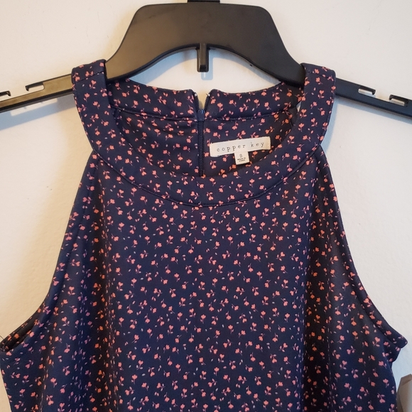 Copper Key Halter Dress - Picture 4 of 7